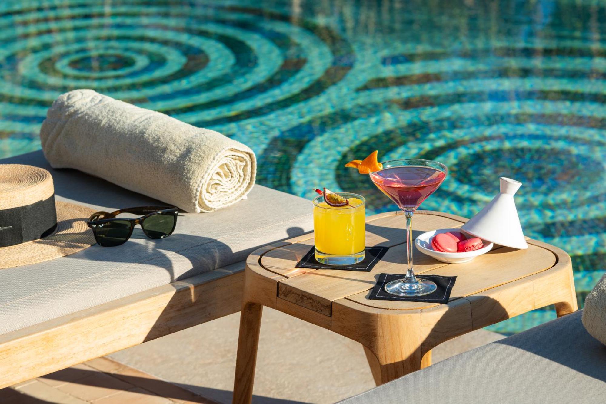 Sofitel Marrakech Palais Imperial & Spa Marrakesh Exterior photo Poolside at the hotel